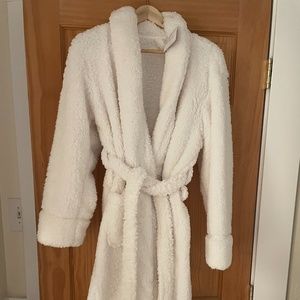 Pottery Barn Teddy Bear Robe